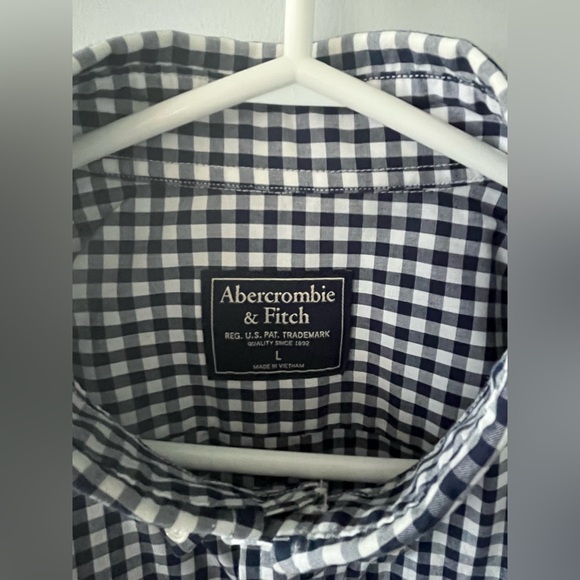 Men’s Abercrombie & Fitch Navy check buttondown size L - Picture 2 of 4
